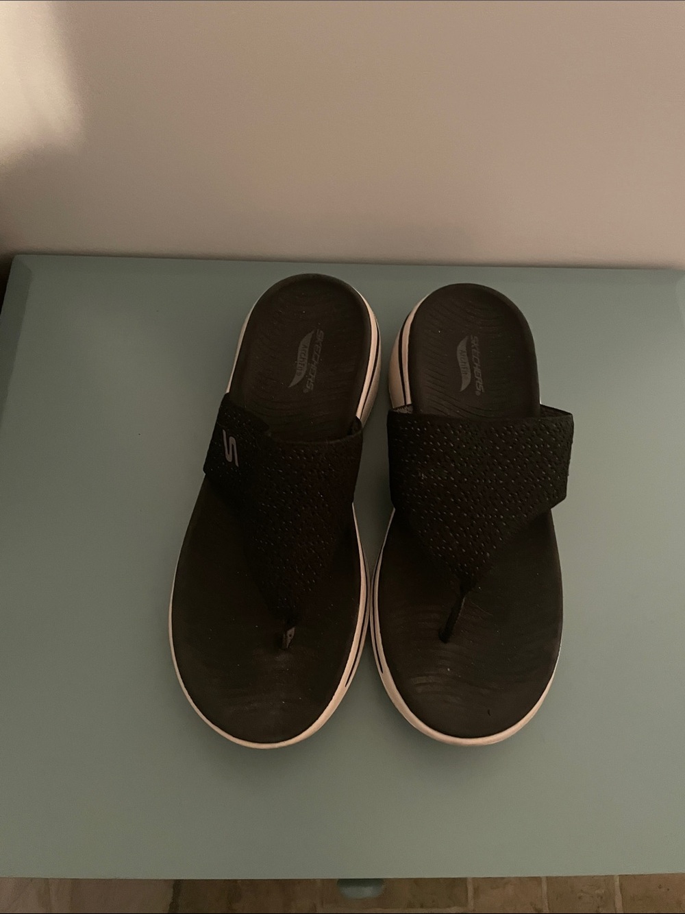 Skechers Black Flip Flop Sandals with White Trim